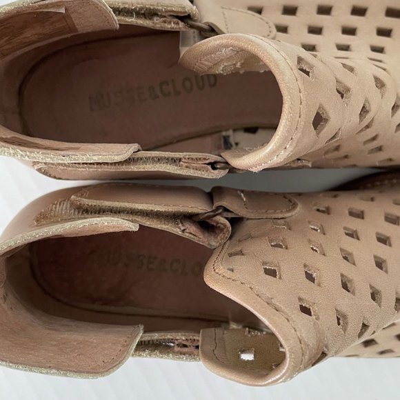 Musse & Cloud Caila Leather Perforated Western Ankle Booties Taupe 37 = 6/6.5 - Picture 5 of 13